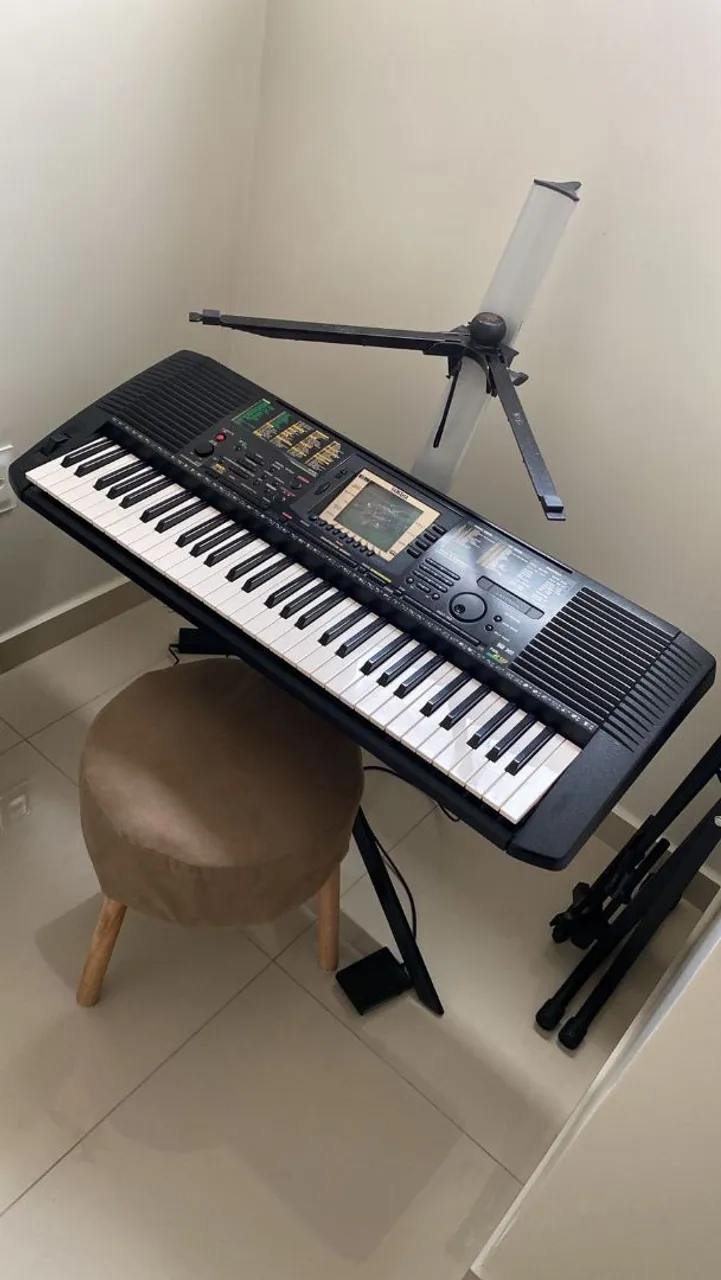 Teclado Yamaha PSR-B50