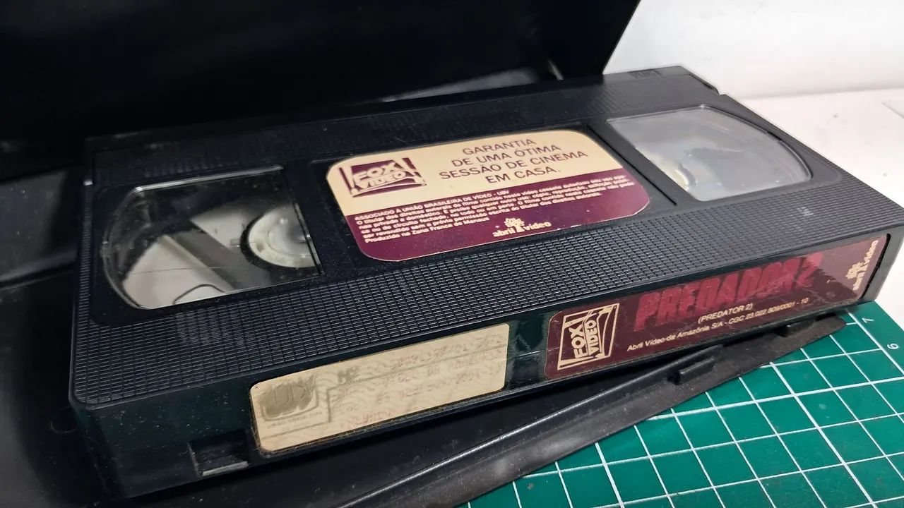 Fita vhs filme Predador 2 - Foto 3