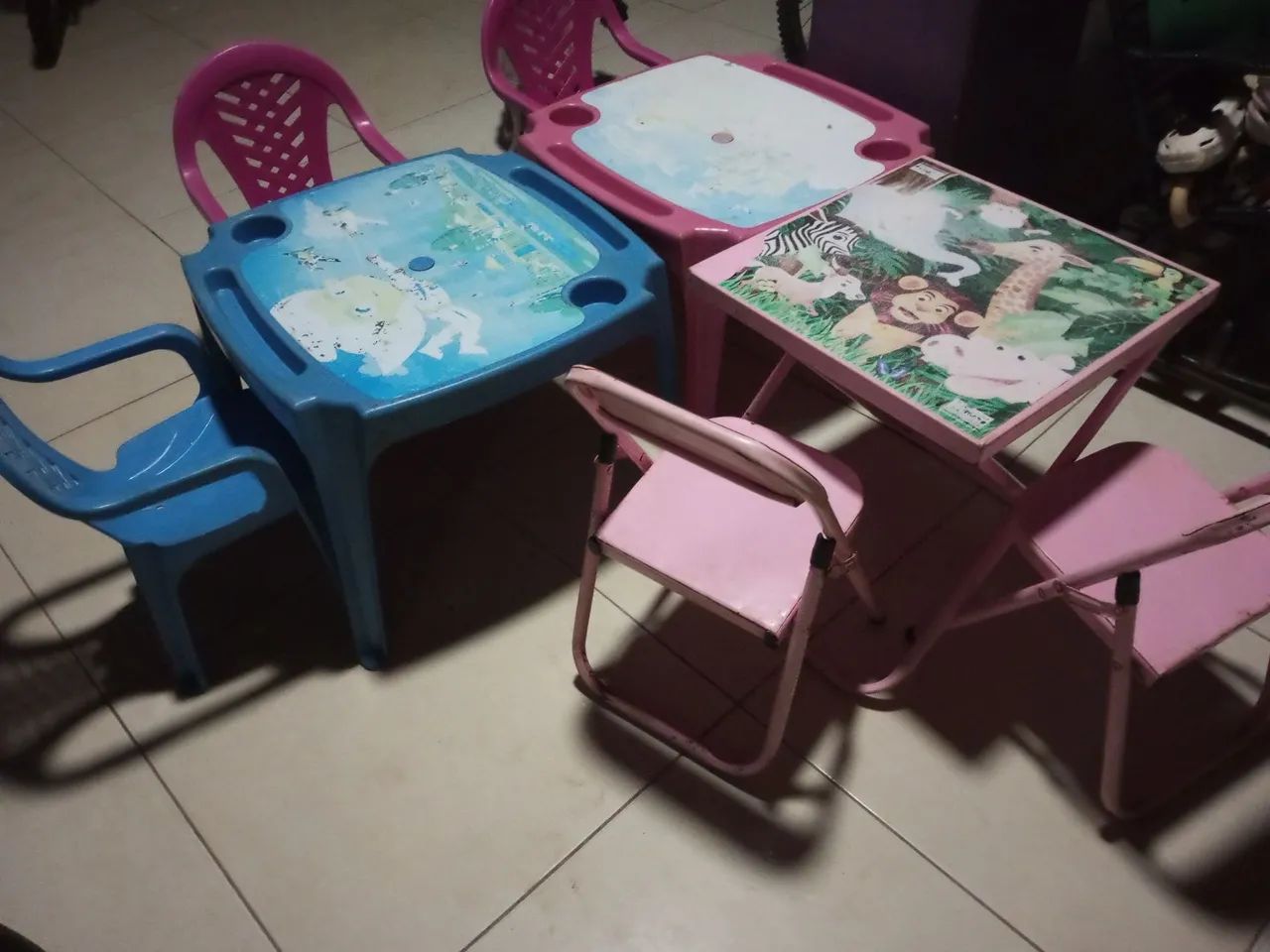 Conjunto de Mesa e Cadeiras Infantil - Foto 3