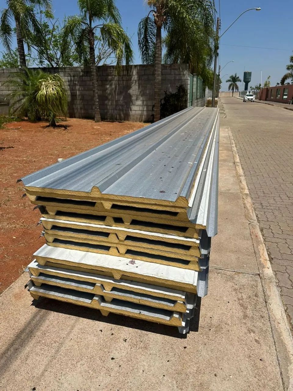 Conserto de telhado em geral  - Foto 2