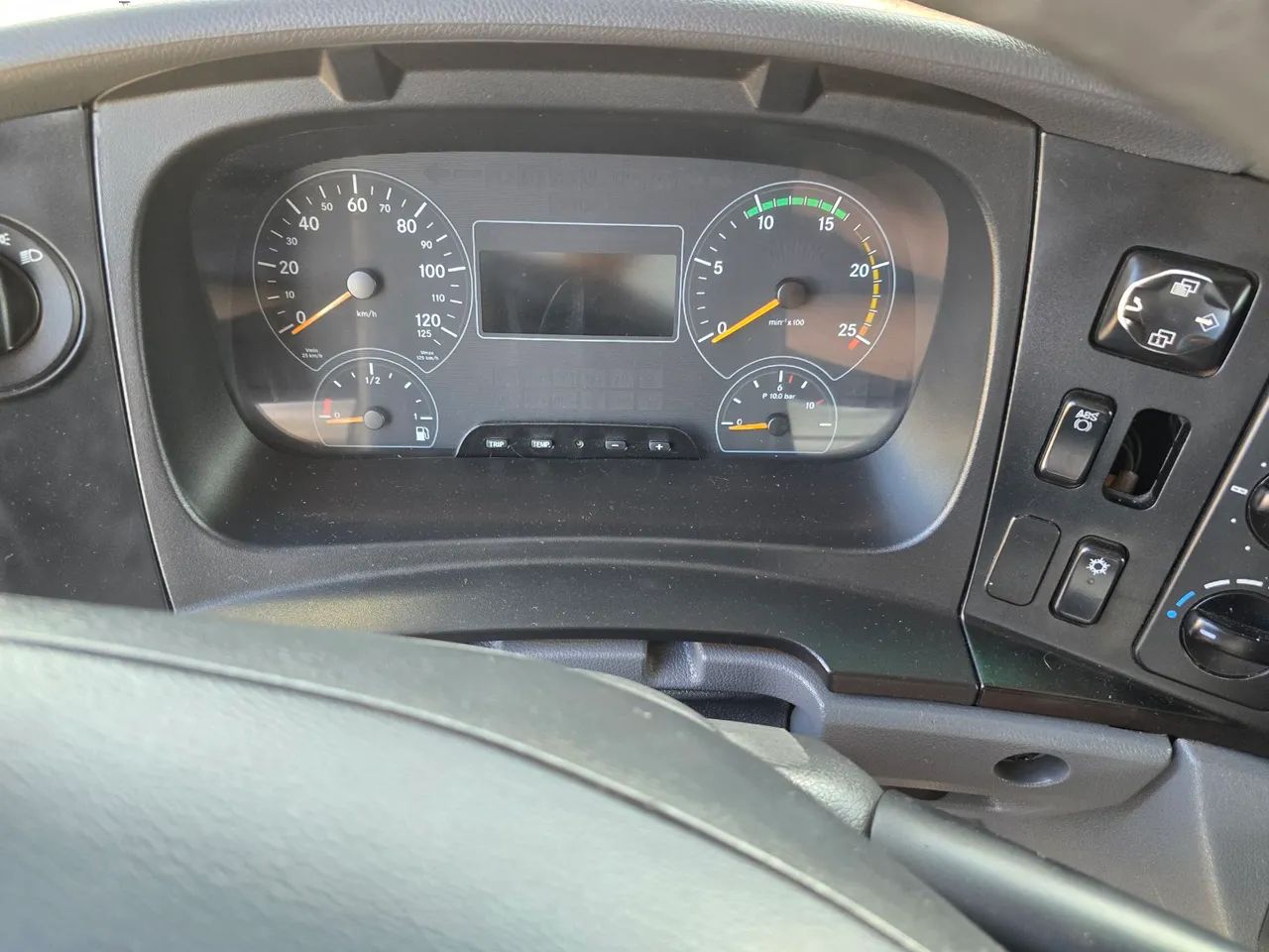 MB 2544 ano 2011 6x2 premium - Foto 4