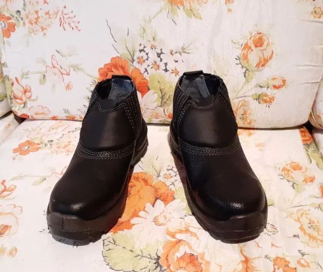 Botas de couro 37 Fujiwara - Foto 2