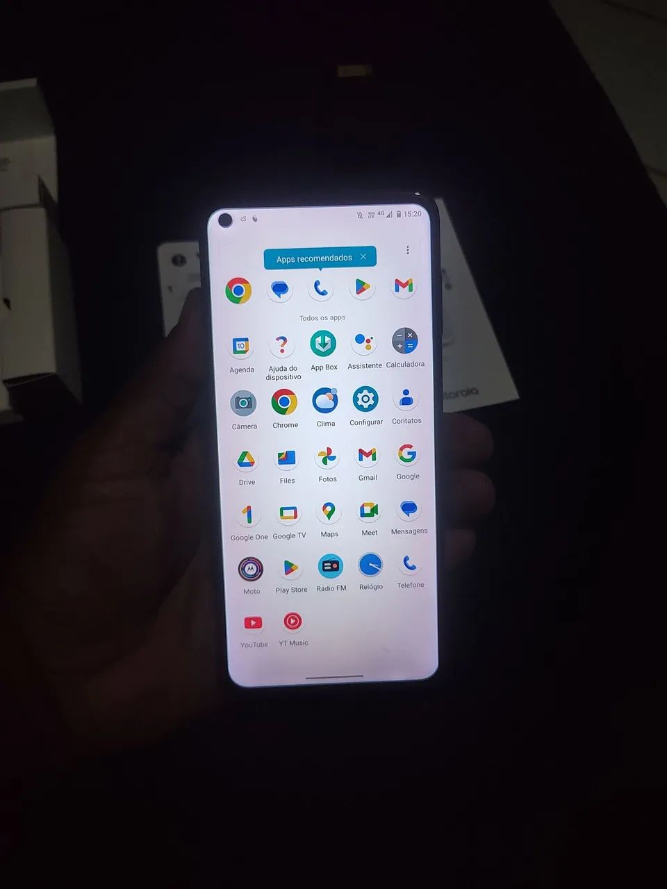 Smartphone motorola G9 plus em perfeito estado.