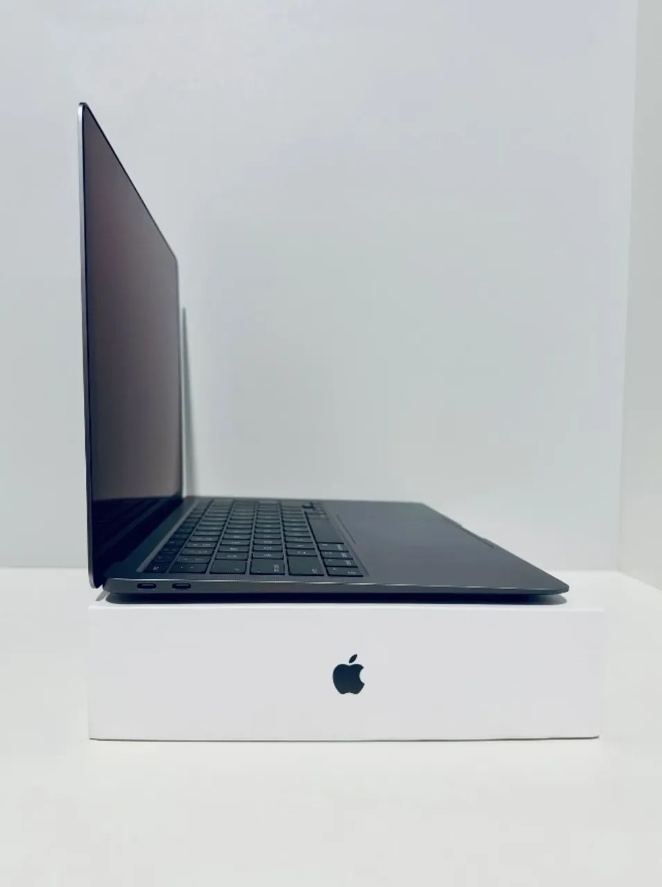 MacBook Air 13インチ シルバー2020 M1 8GB/256 Amazon.co.jp: Apple MacBook Air M1 2020 (13-inch Air, 8 GB RAM