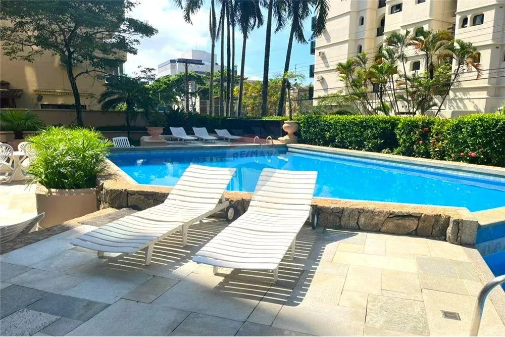 Apartamento à venda Praia da Enseada Guarujá SP