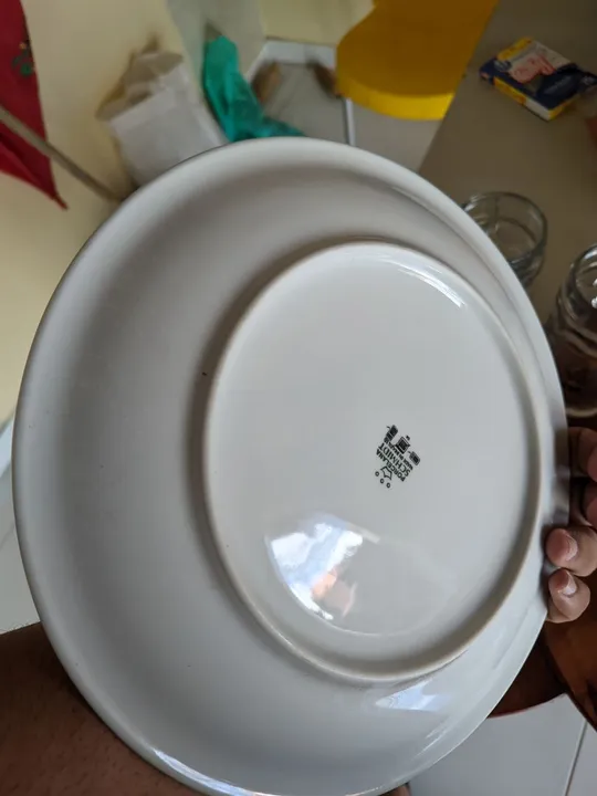 Pratos porcelana