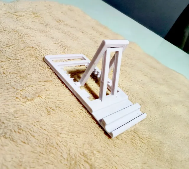 Suporte para Celular Universal Portátil e Ajustável (para mesa)