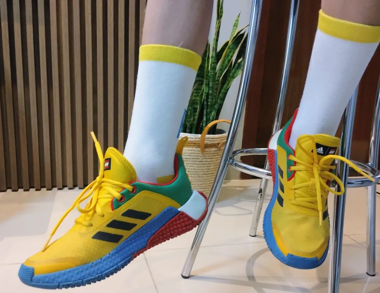 Tênis Adidas lego - edição limitada Tam 34 - Calçados - Ronda