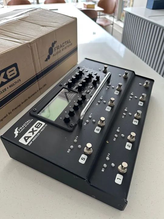 Fractal Audio AX8 - Multi FX Amp Modeler - Foto 2