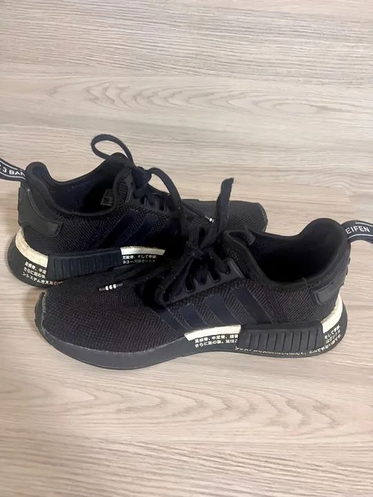 Tênis adidas NMD R1 tamanho 38 - Foto 2