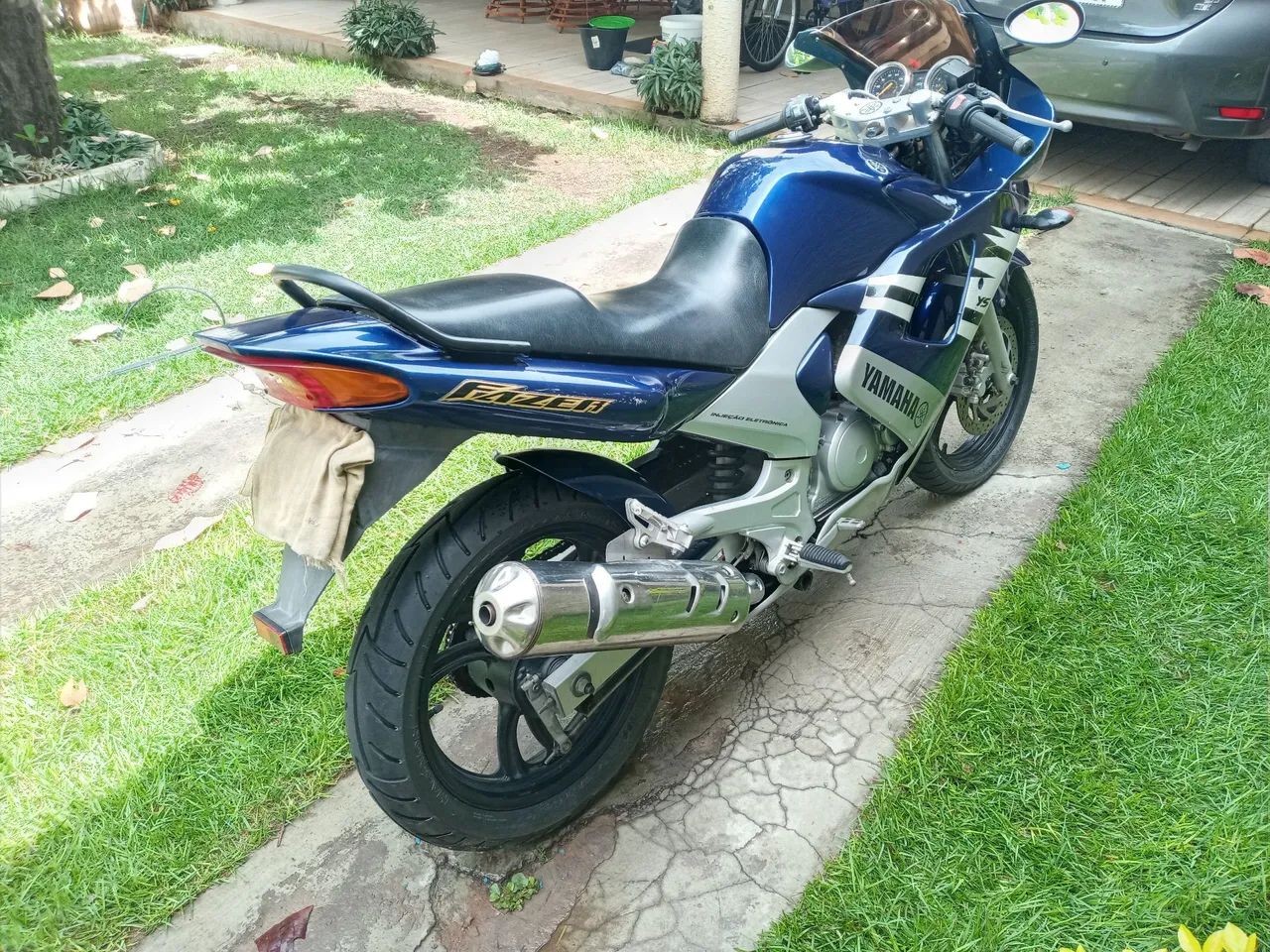 Yamaha fazer 250 ano 2007 com carenagem  - Foto 5