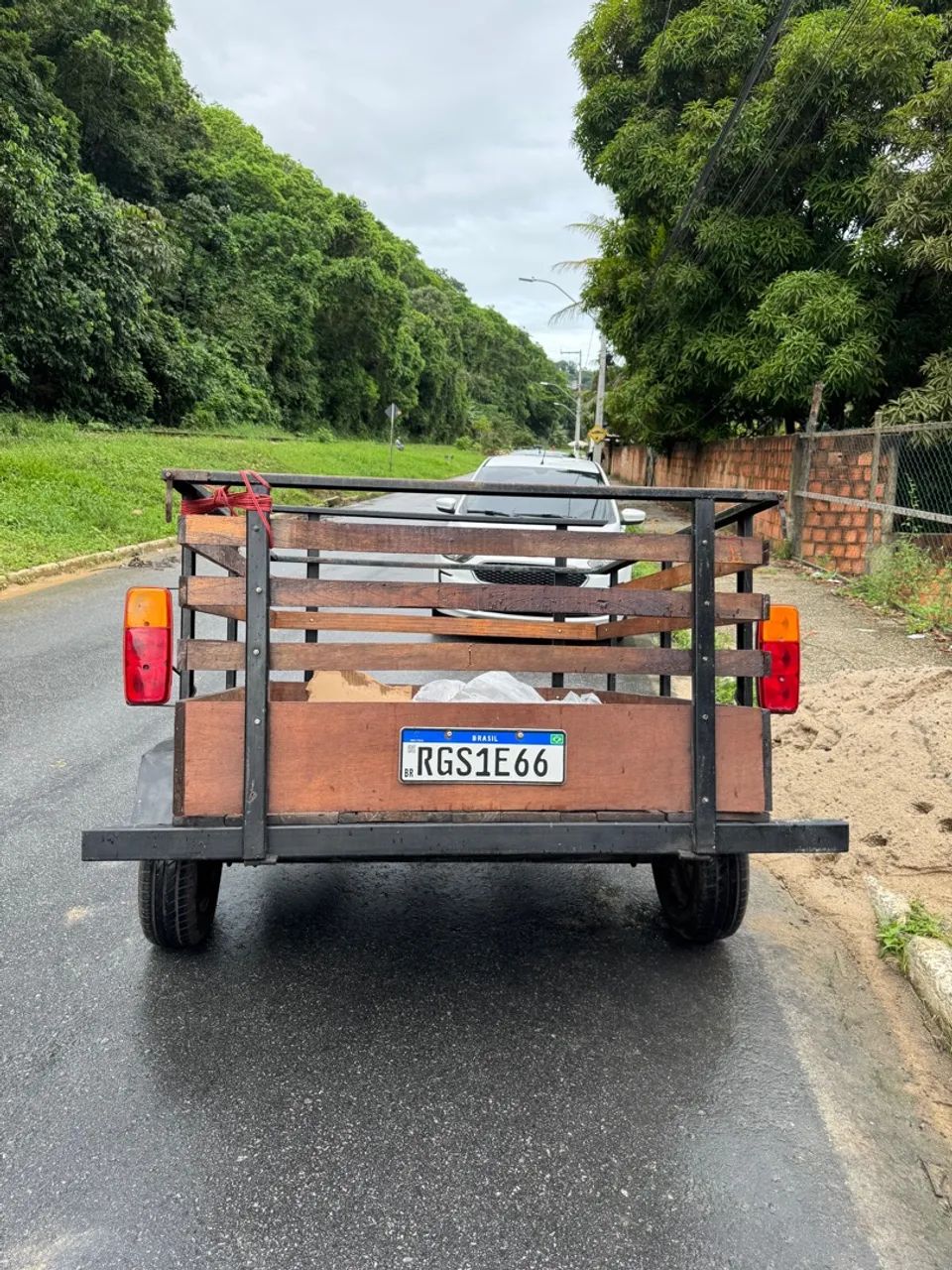 Carretinha para transporte de cargas com capacidade para 1800KG - Foto 4