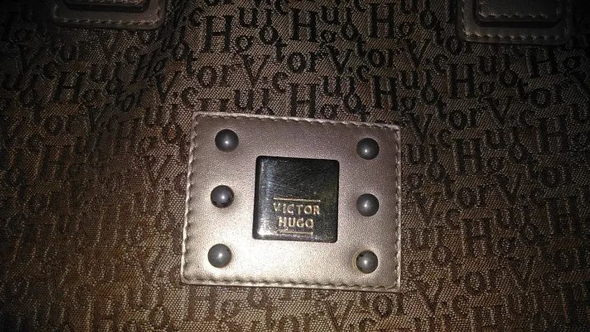  Bolsa em couro original bege Victor Hugo - Foto 5