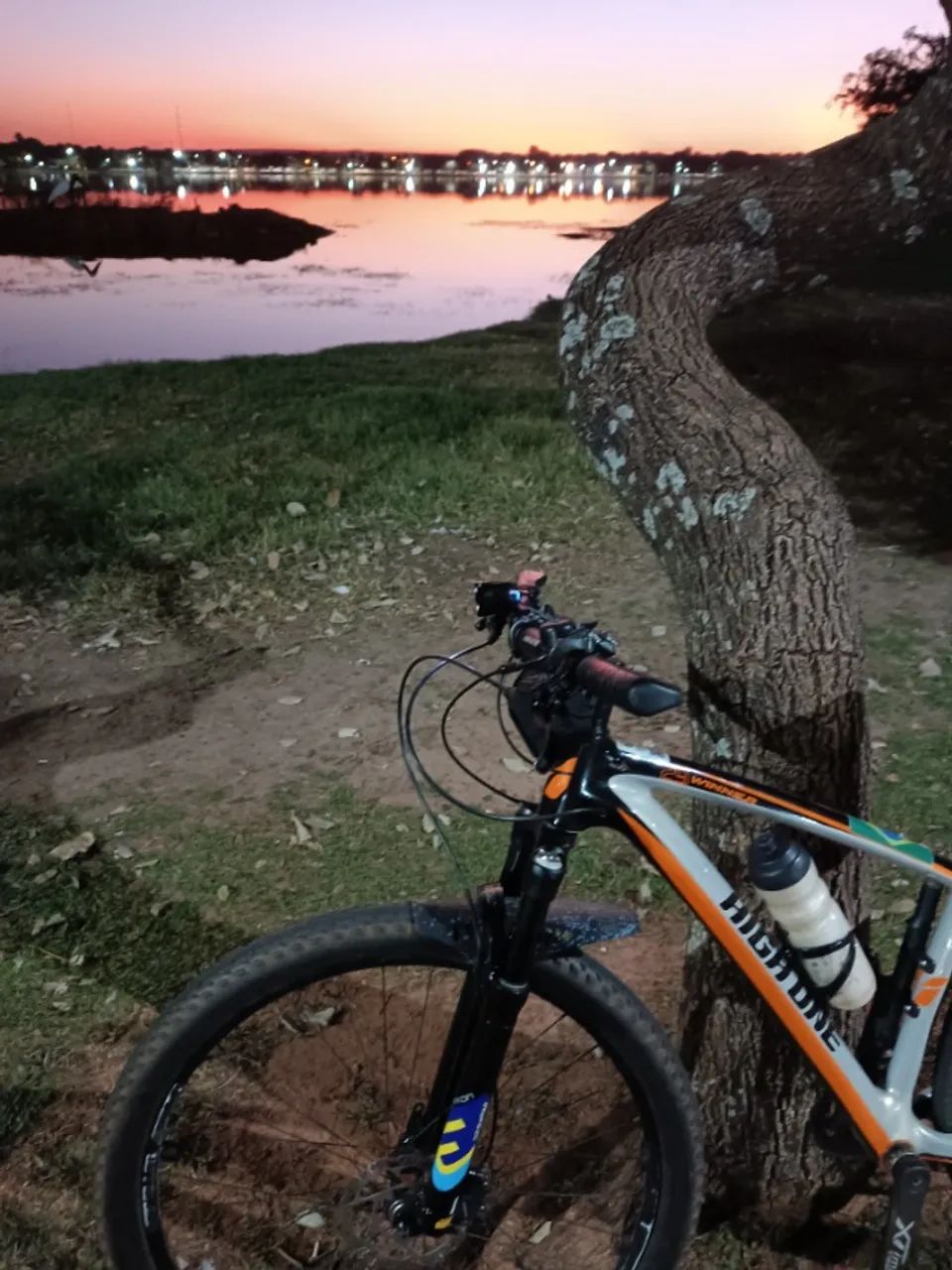 Bicicleta aro 29 carbono  - Foto 3