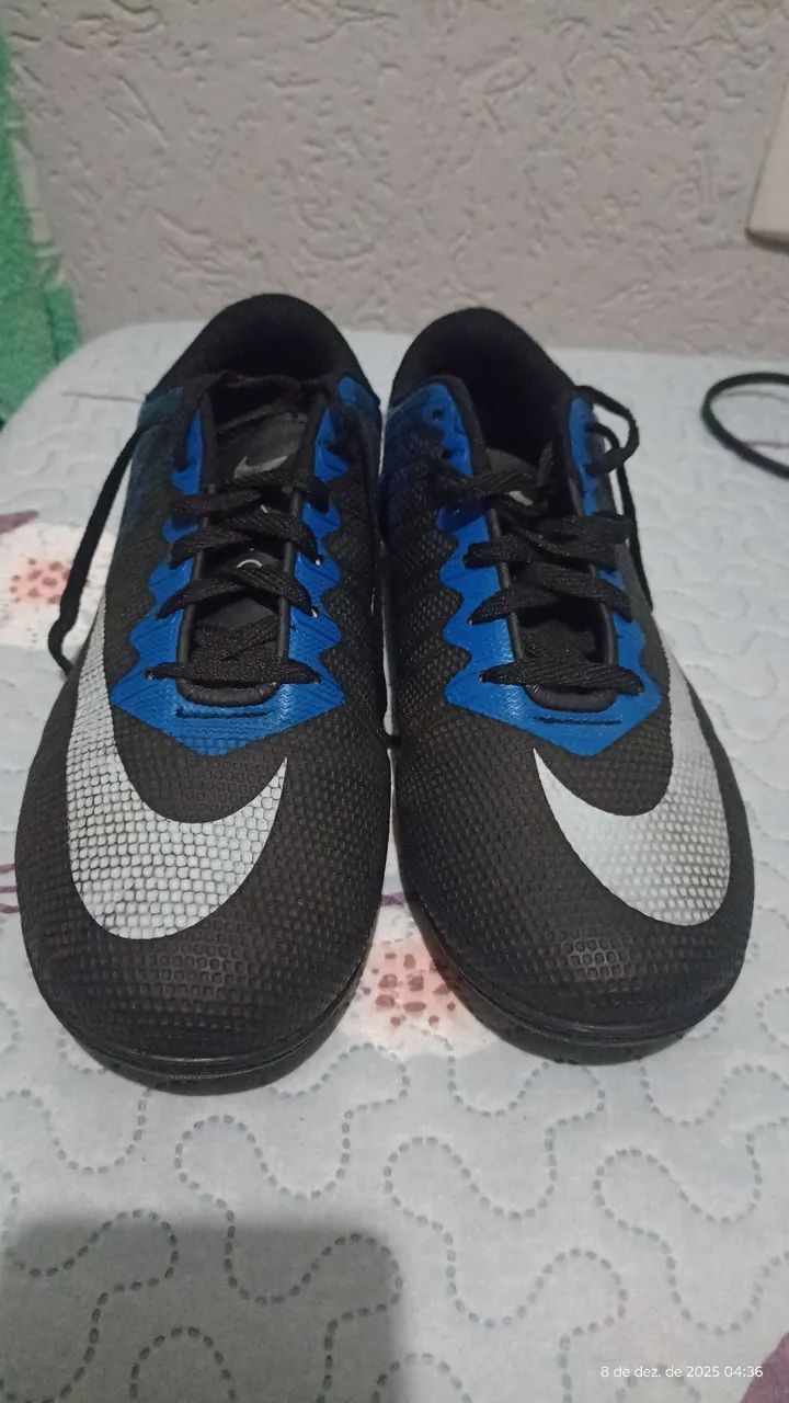 Chuteira Society CR7