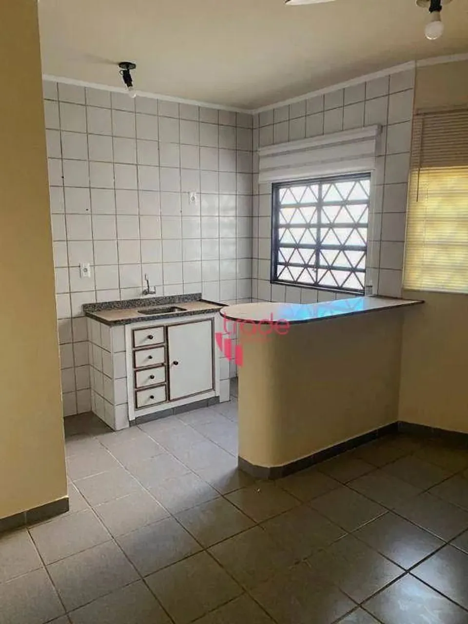 Apartamento para Vender de 01 Quarto no Bairro Jardim Irajá em Ribeirão Preto. Pronto para
