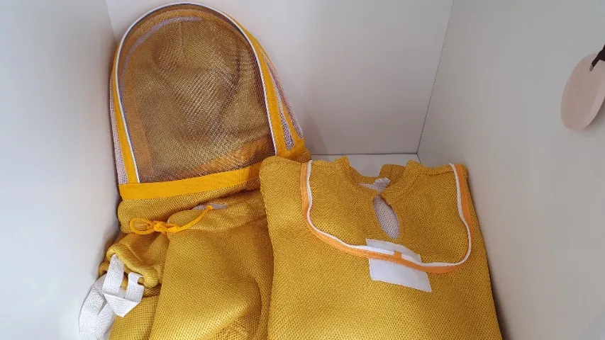 Conjunto de proteção para apicultor.