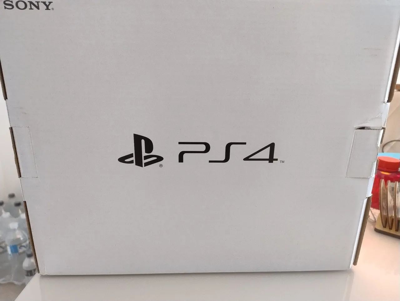 PS4 de 1 TB em Ótima Estado 