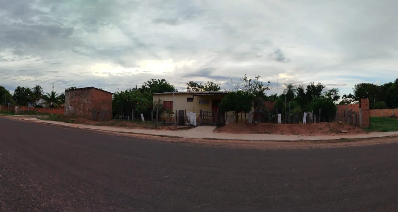 Casa no Bairro Pinheiros - Aquidauana (Próximo a exposição)