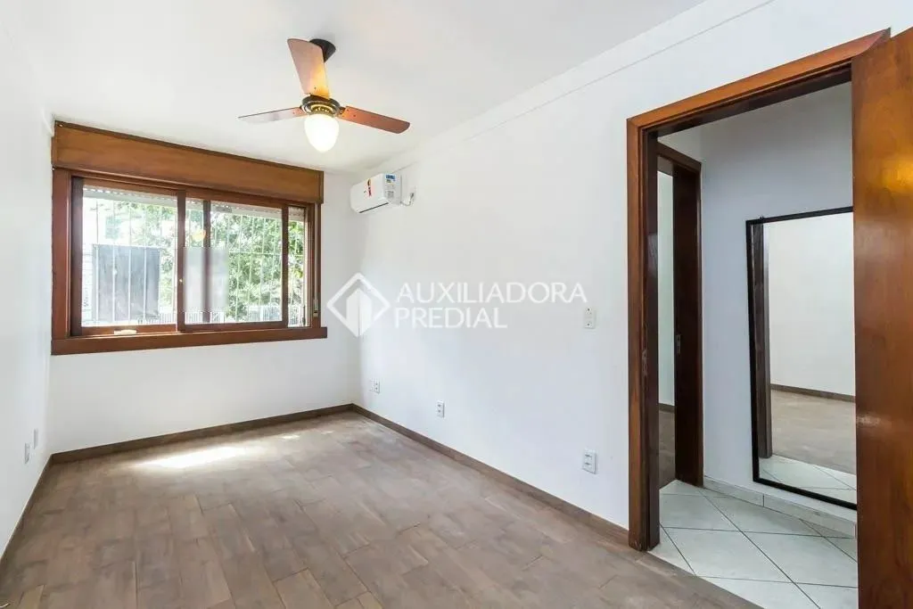 Imóvel para venda com 53 metros quadrados com 2 quartos em Petrópolis - Porto Alegre - RS