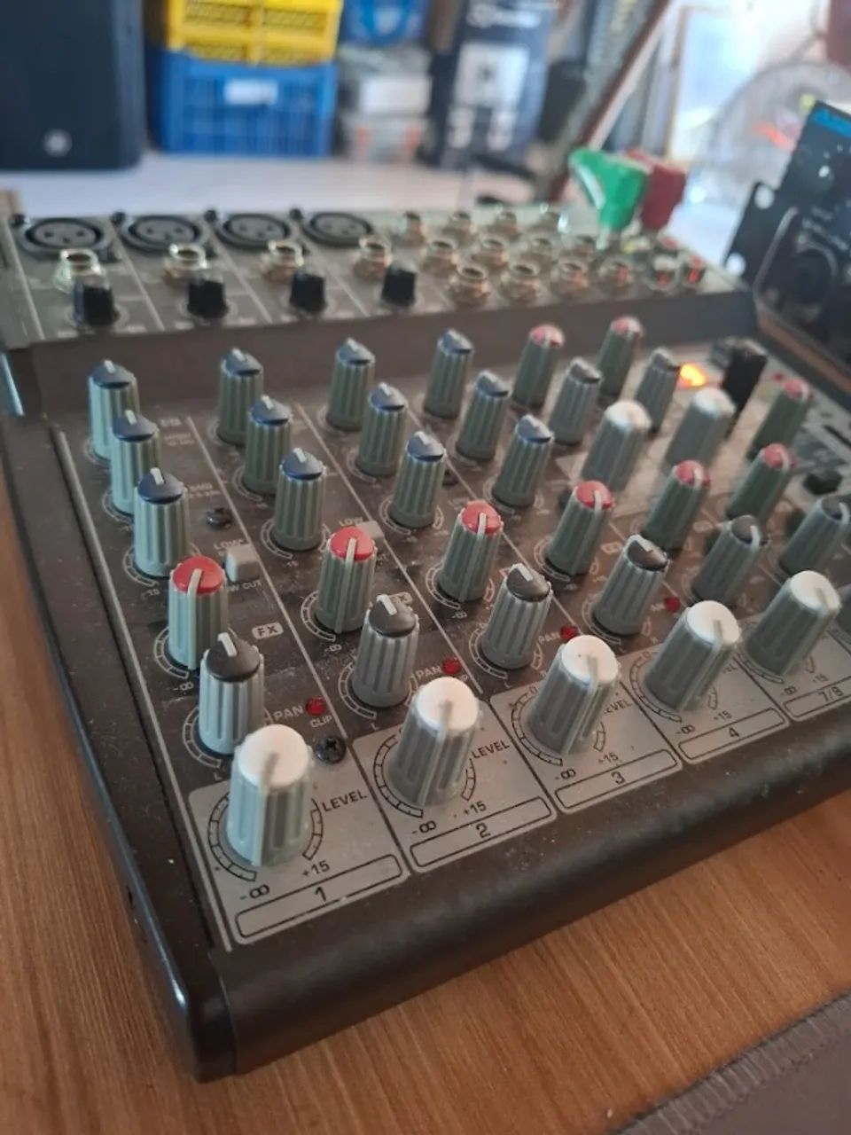 Behringer Xenyx 1202 Audio Mixer64607254143106121
