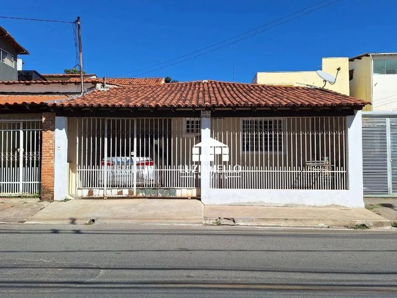 RUA 14 METROPOLITANA, NÚCLEO BANDEIRANTE - EXCELENTE CASA NA LAJE, 3 QUARTOS, 1 SUÍTE, 2 V