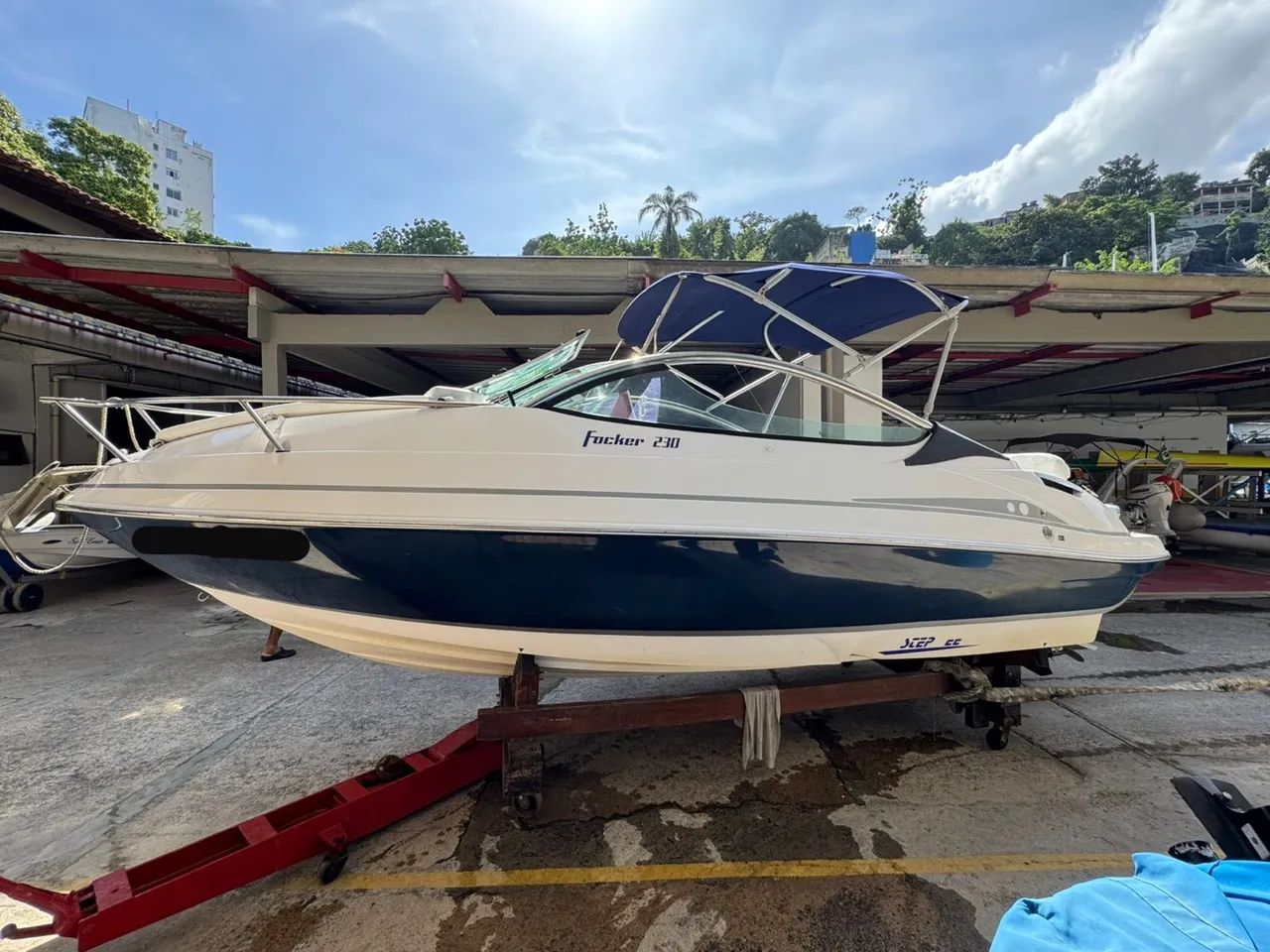 Lancha Focker 230 Diesel 