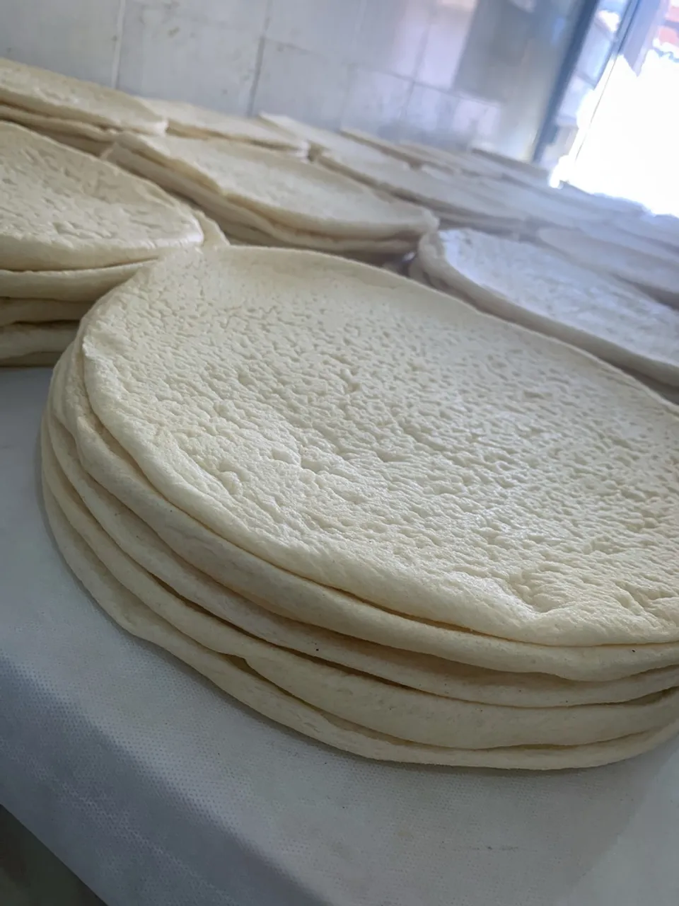 Massa de Pizza Pré-Assada - Qualidade Profissional por apenas 2,80