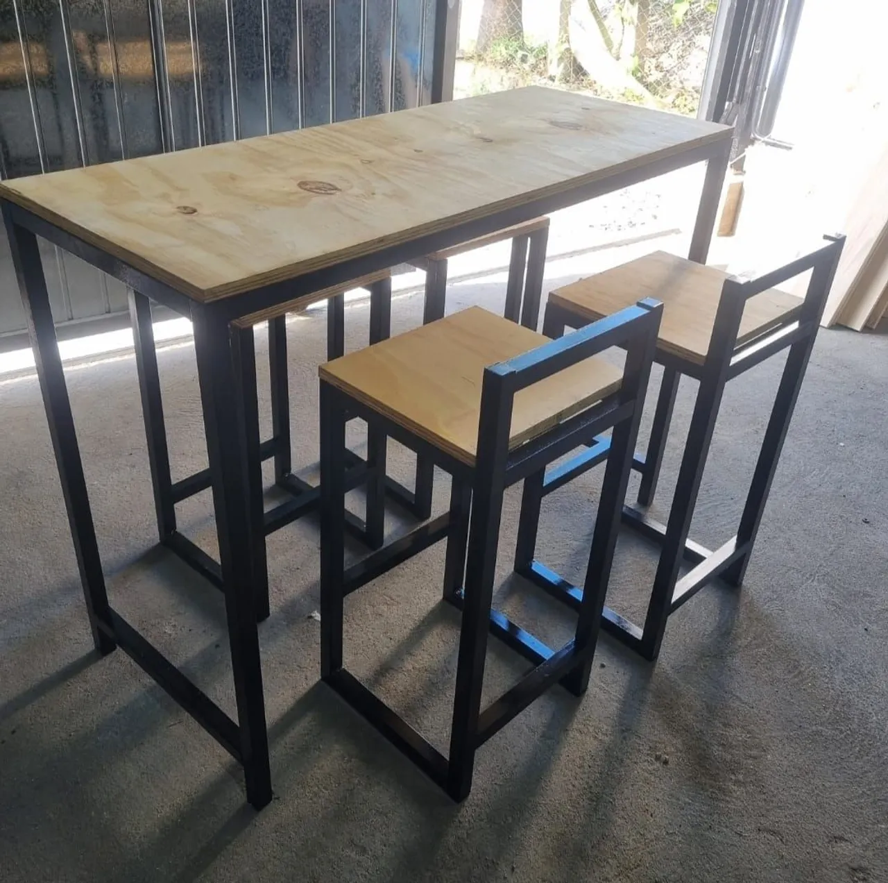Conjunto de Mesa bistro e Cadeira