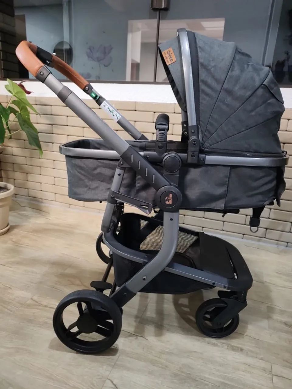 Carrinho de bebê 3 em 1 Kronus silver Dzieco em alumínio - Moisés, bebê conforto e passeio - Foto 2