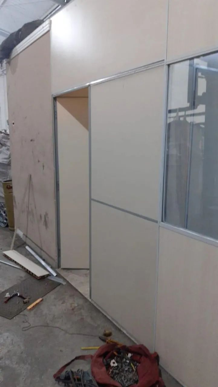 DIVISÓRIAS USADAS PARA PINTURA  - Foto 3