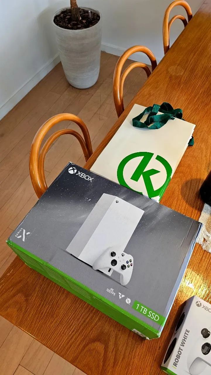 Xbox Series X 1TB - Digital - Lacrado - SEJA RÁPIDO ABC SP