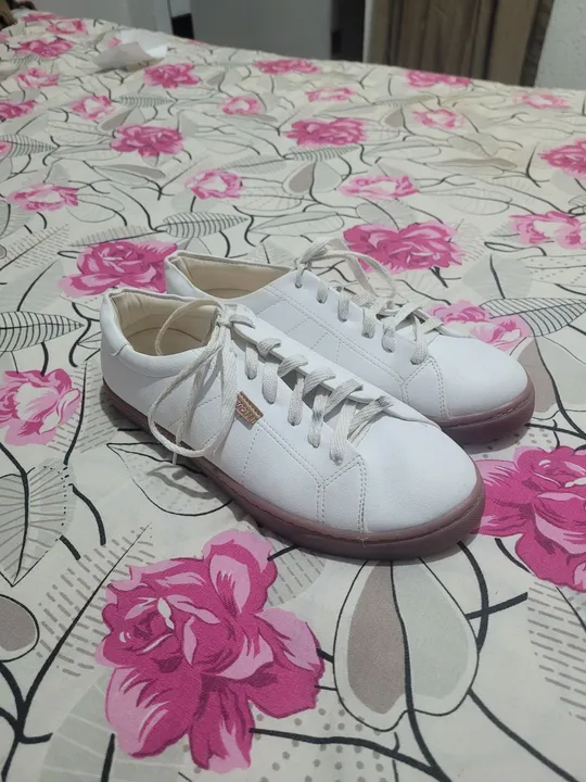 Tênis feminino Anacapri N° 34 (Aceito cartão)