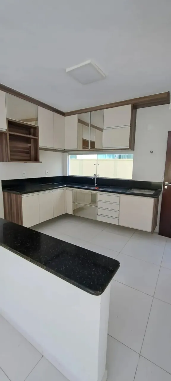 Excelente Duplex no Condomínio Green Club