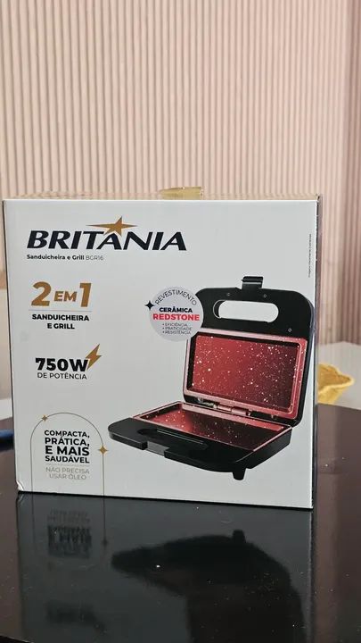 Sanduicheira grill nova, na caixa. - Foto 4