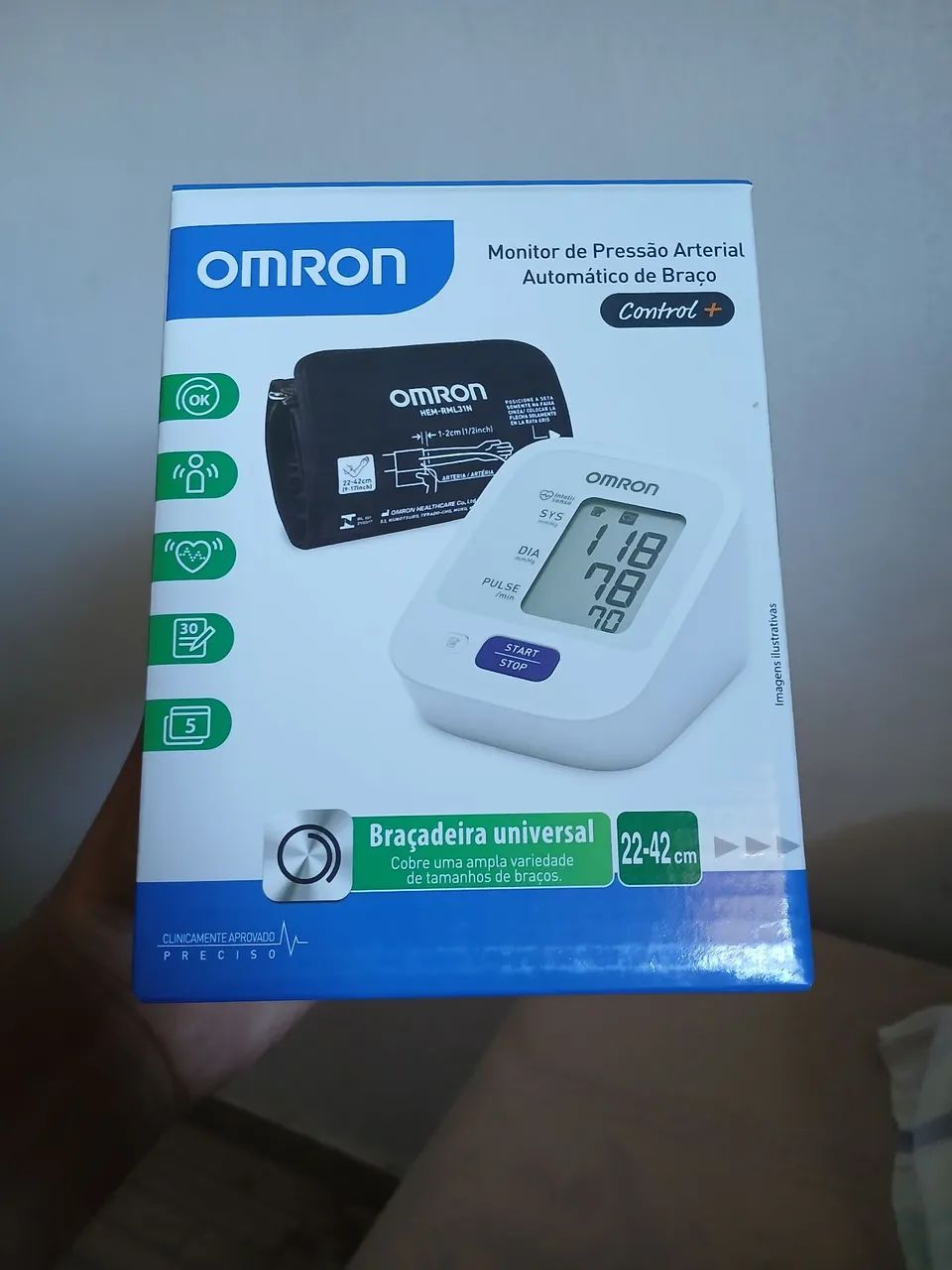 Aparelho de Medição de Pressão Arterial OMRON Control + Automático de Braço