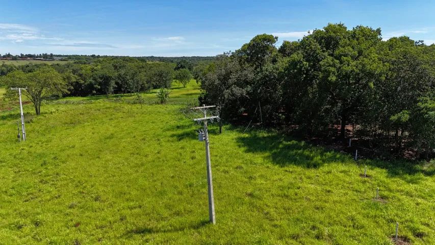 Vende-se área de 5 mil na saída de SP, ótima localização !!! - Foto 2