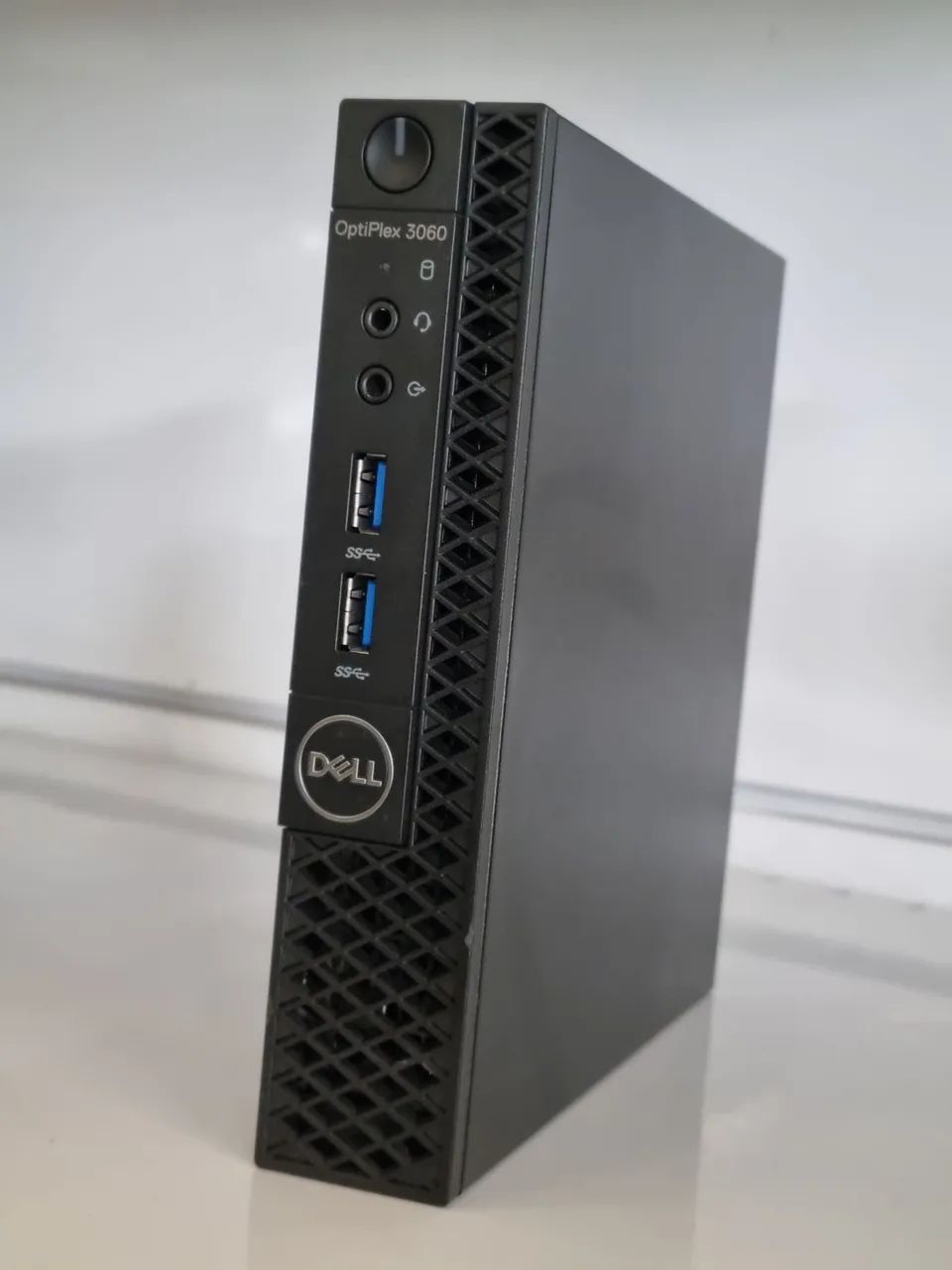 Mini Pc Dell Optiplex 3060 | i3-8100T | 08GB RAM | SSD 120GB