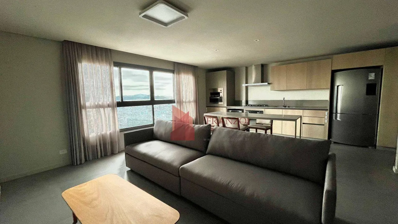LOCAÇÃO- Apartamento MOBILIADO 87m² no CENTRO de Itajaí, SC