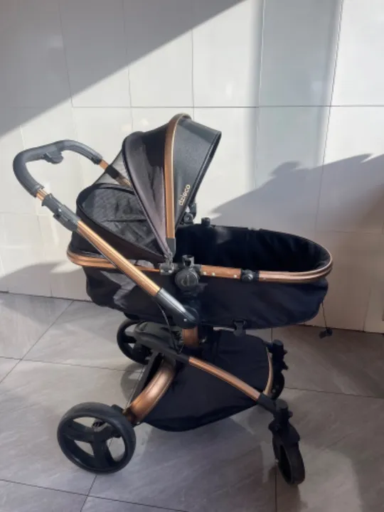 Carrinho de bebê Dzieco Vulkan