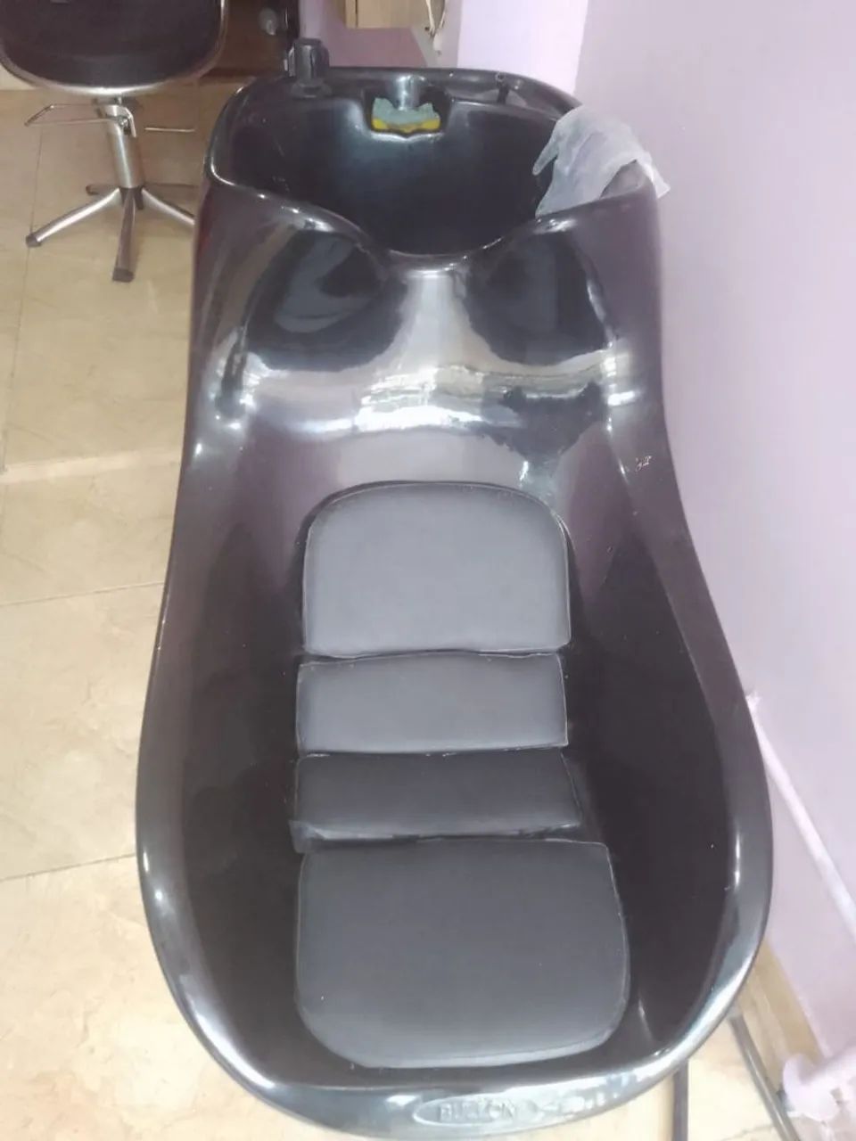 Cadeira de Lavar Cabelo - Preta