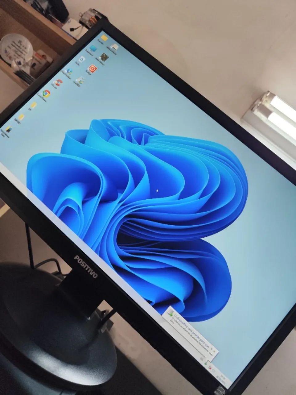 Monitor 22 Polegadas Full HD com HDMI DVI VGA  Revisado com Garantia Somos Loja64263933951619122