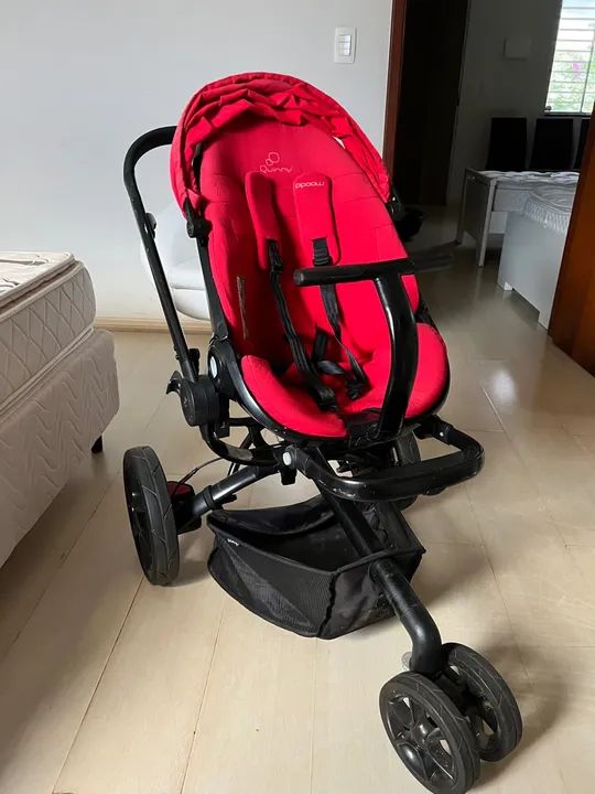 Carrinho de bebê Quinny Moodd, Moisés Quinny e Bebê Conforto Maxi-Cosi- Ótimo Estado!