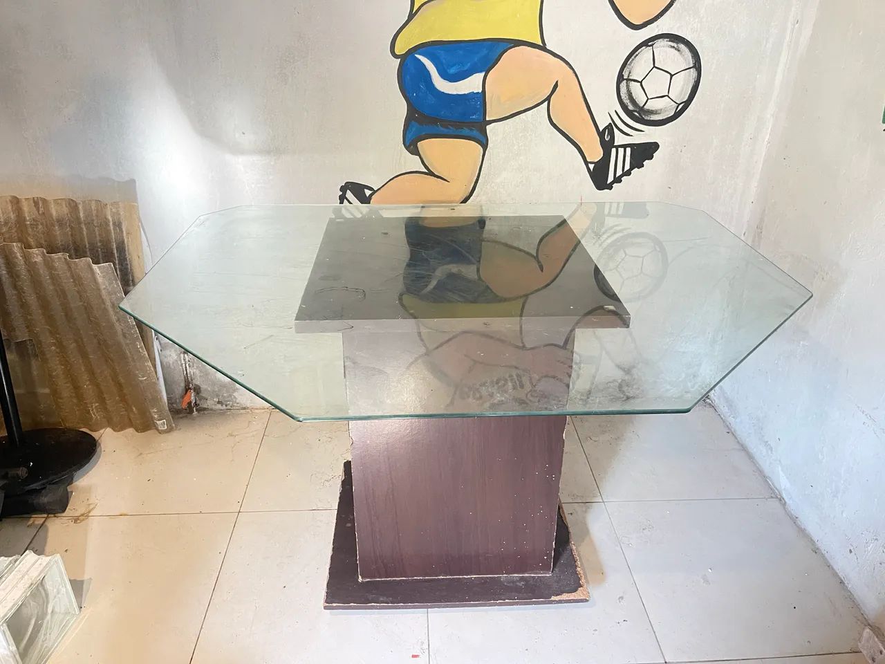 Vende-se esta mesa de vidro  - Foto 2