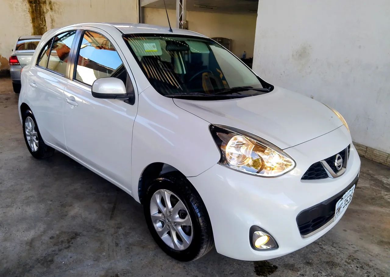NISSAN MARCH SV 1.0 2015 (VENDIDO)