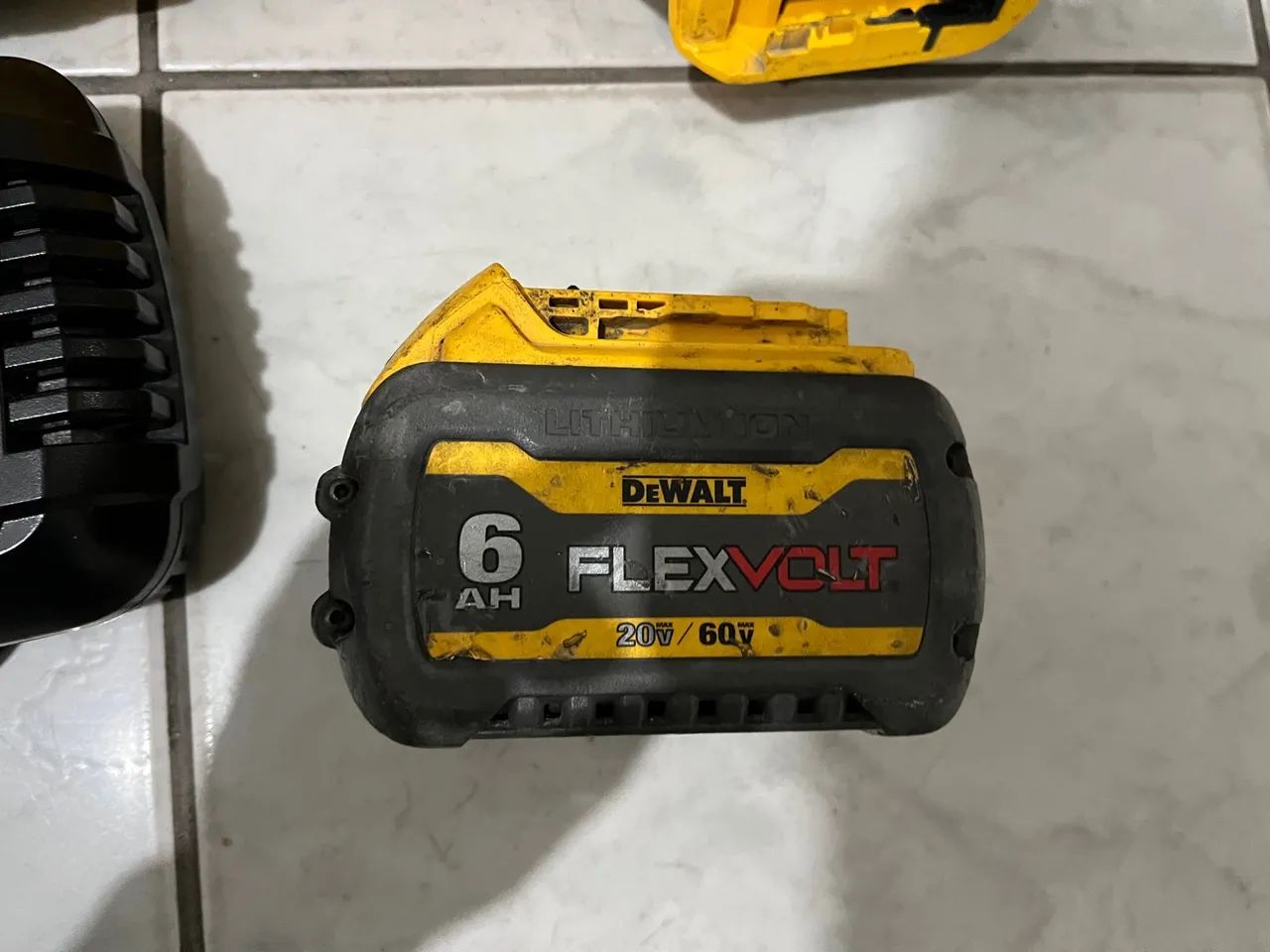 Serra Sabre Dewalt DCS380-B3 - Foto 5