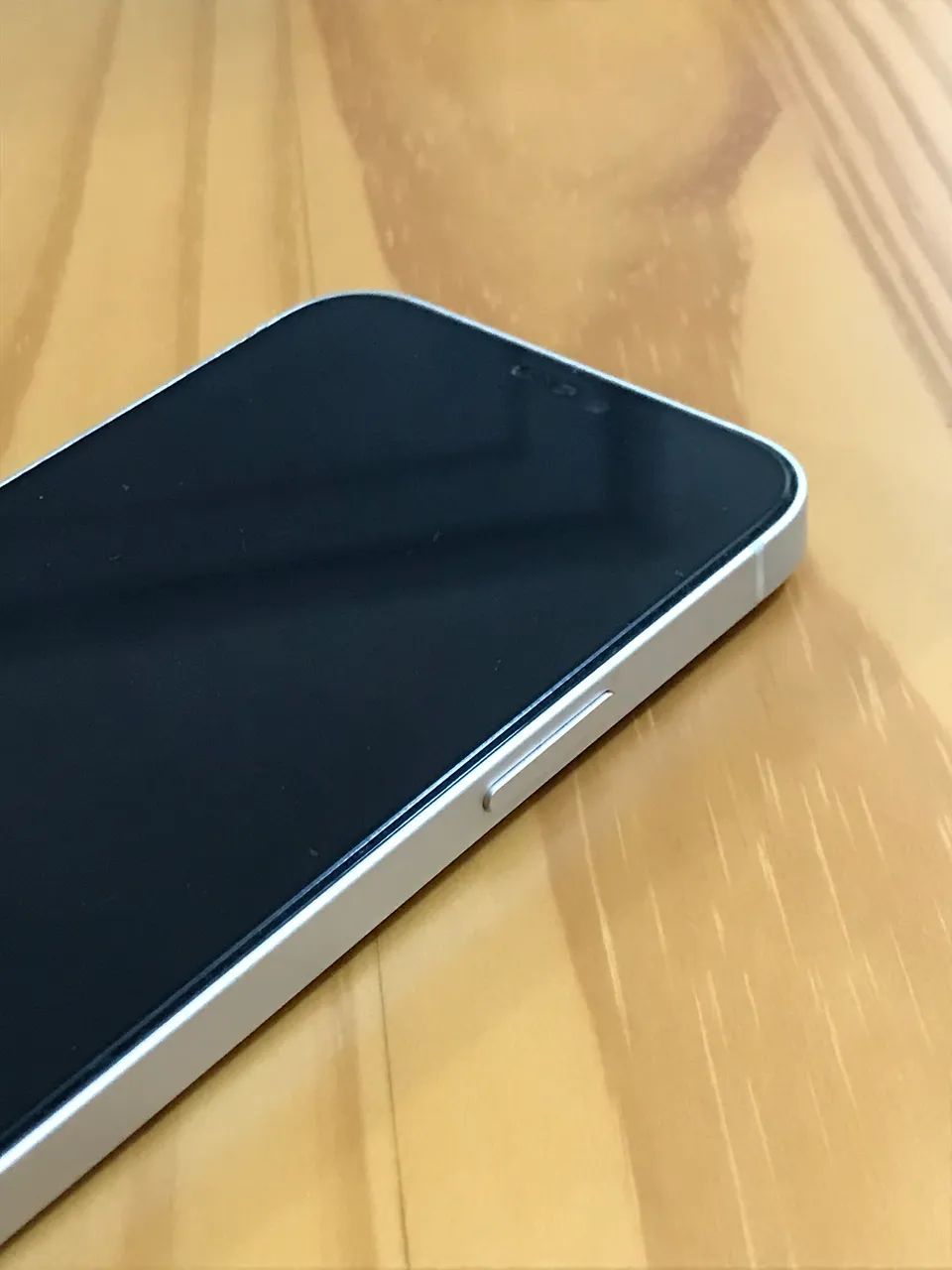 iPhone 12 64GB Branco