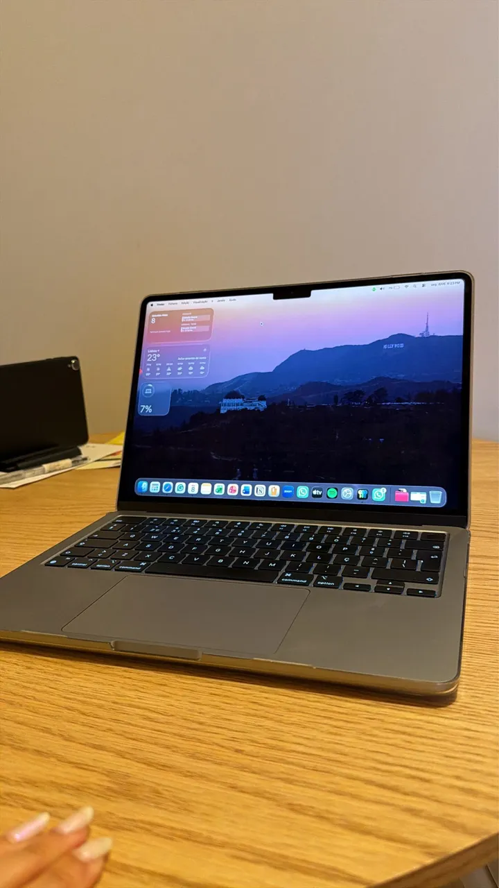 MacBook Air 512gb / 16gb RAM Lacrado - Apple M5, 13 Polegadas