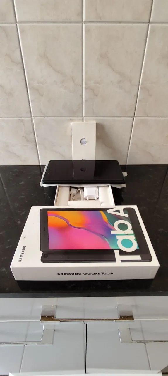 SAMSUNG Galaxy Tab A