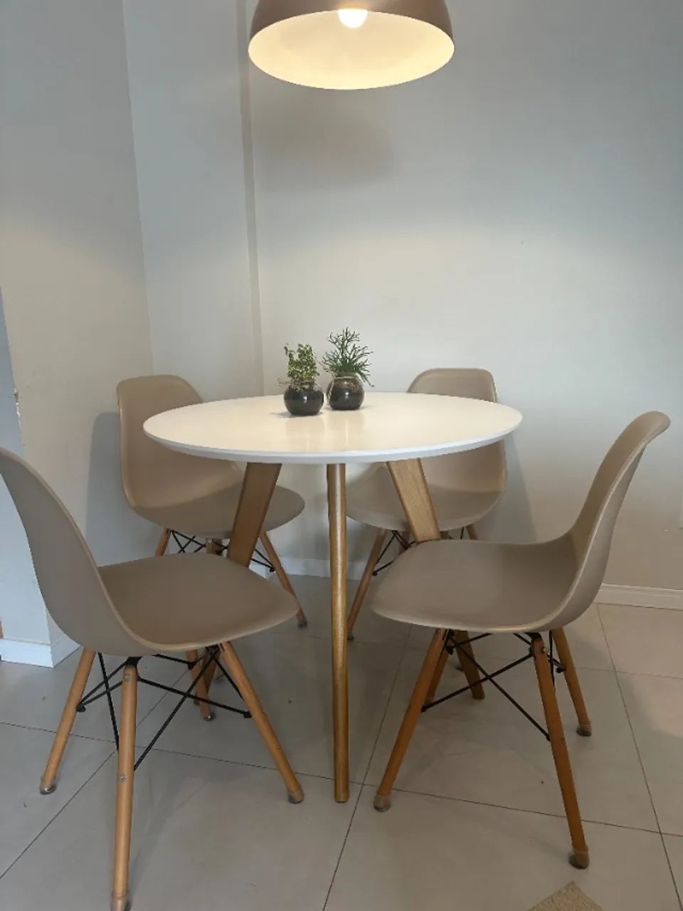 Conjunto 4 Cadeiras Charles Eames Eiffel Wood Base Madeira - Nude - Foto 2